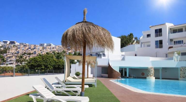 Apartment with pool in Adeje