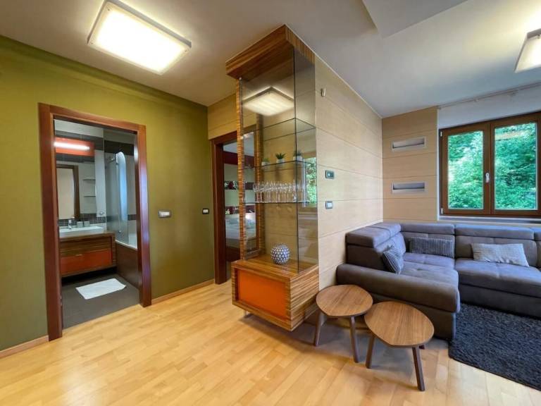 Apartament  Malija
