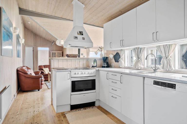 Fully equipped house with barbeque, jacuzzi & sauna | Dogs allowed — photo 2