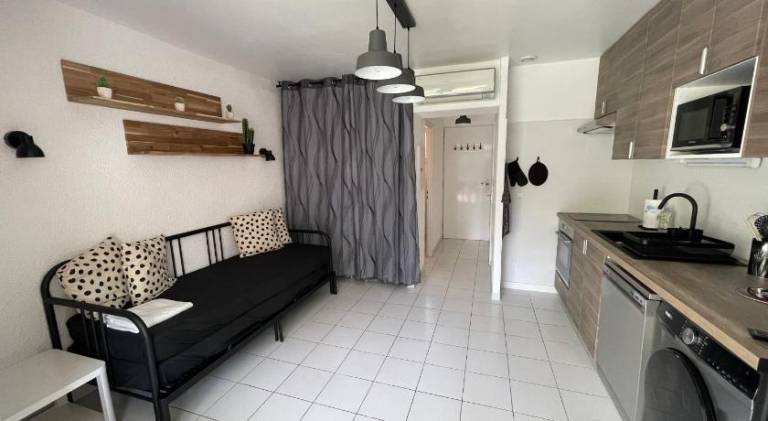 Holiday apartment with garden & private pool | Pets allowed — photo 2