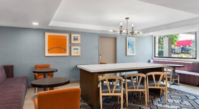 Holiday Inn Express Atlanta Airport - North By IHG — photo 4