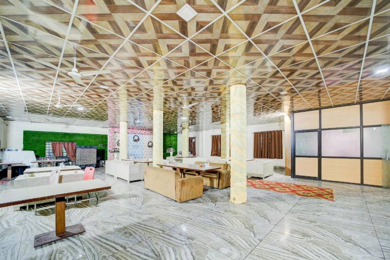 Hotel O Samaira Green Kokta bypass square