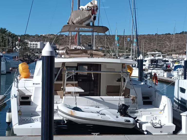 Houseboat  La Paz