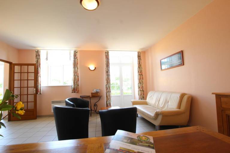 Wonderful gite with terrace, grill & yard | Dogs allowed — photo 2
