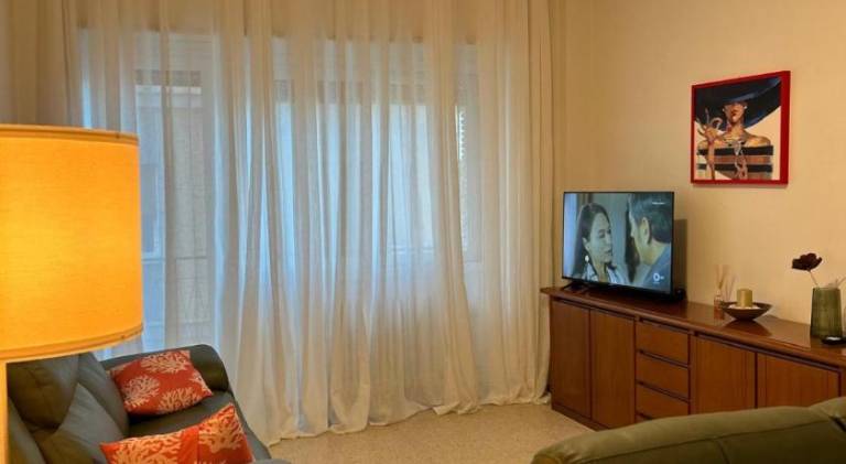 Rental apartment with 2 rooms for 4 persons in Grottammare