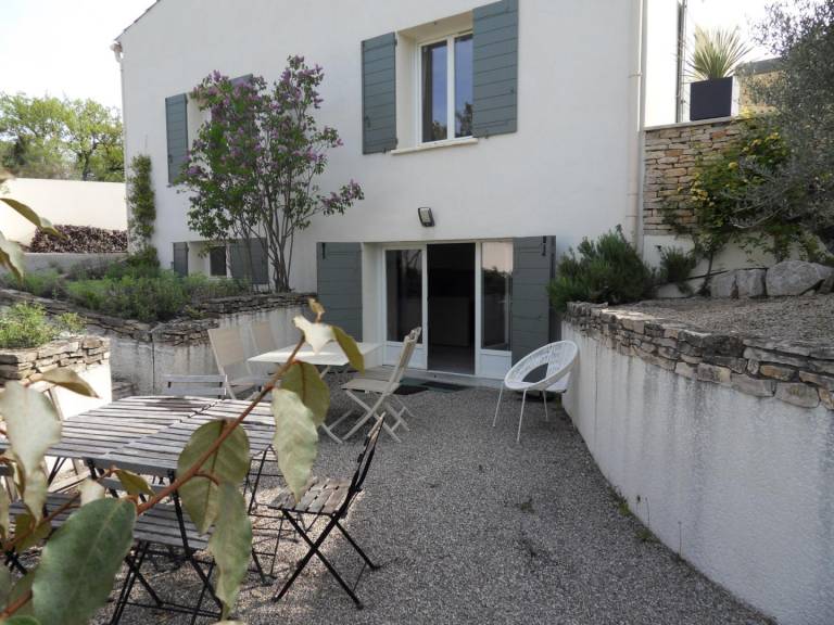 Gite with garden, BBQ & patio — photo 3