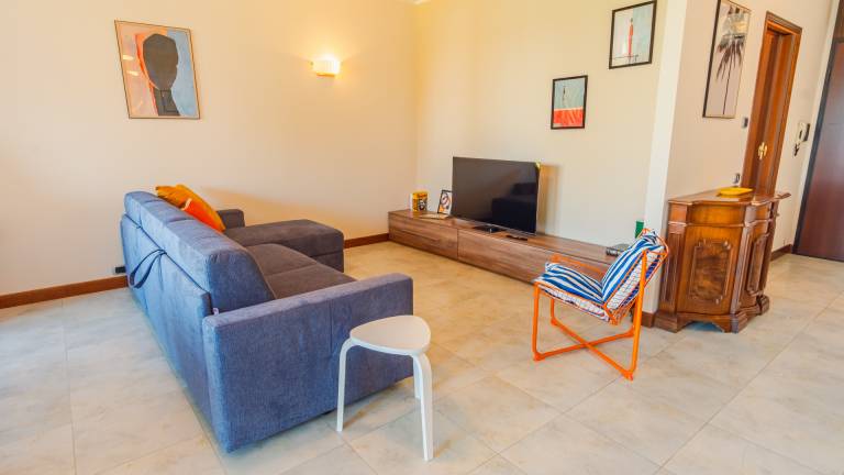 Fully equipped nice holiday apartment with garden & terrace | Lake view | Pet-friendly in Sirmione
