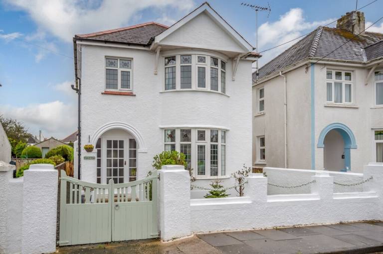Cottage Fishguard