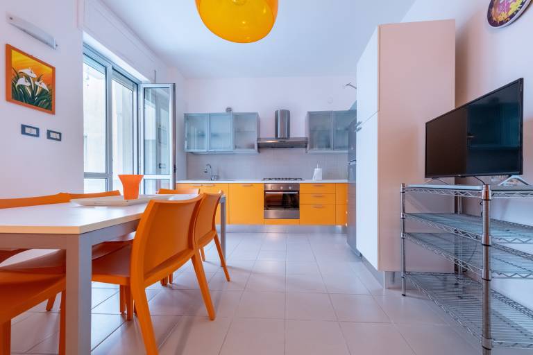Apartment 'Dimora Lungomare Terra D'otranto' with Sea View, Wi-Fi and Air Conditioning — photo 4