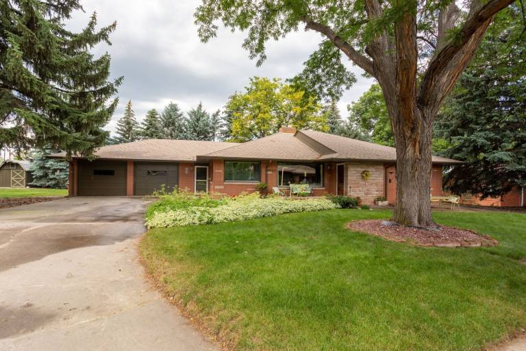 House  Loveland