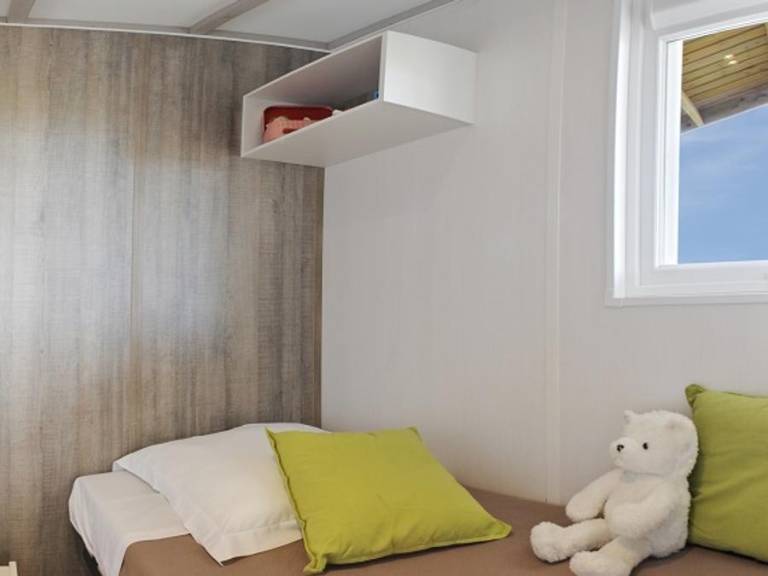 Lovely chalet with terrace & heated pool | Next to the beach | Pet-friendly — photo 5