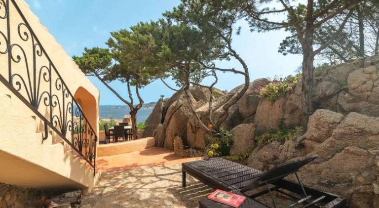 Villa with 2 rooms for 5 persons — photo 3