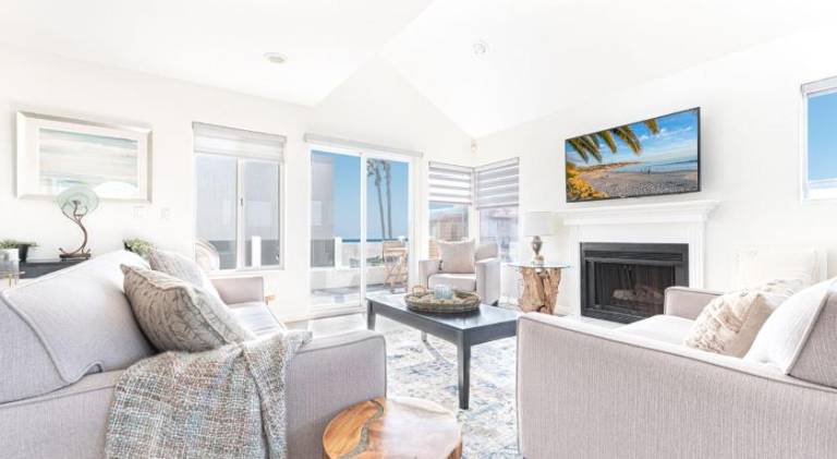 House with 4 rooms for 10 persons in Newport, CA