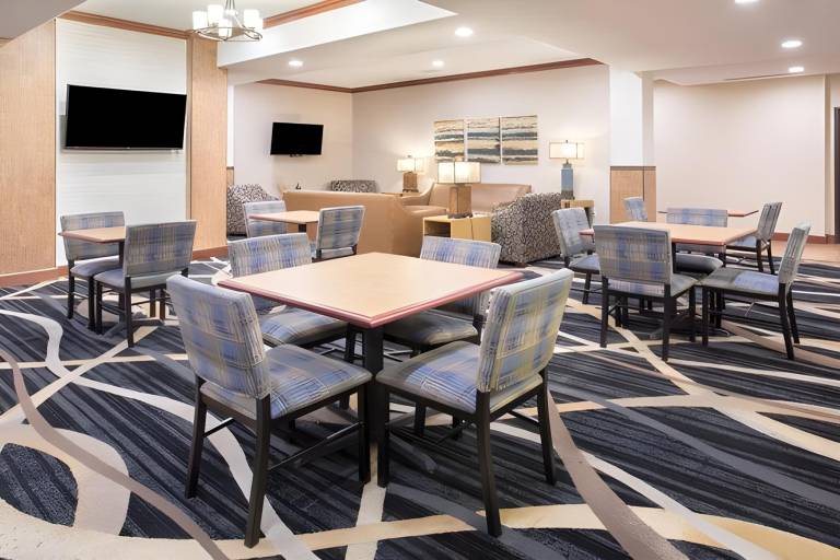 Holiday Inn Express & Suites Glendive by IHG — photo 4