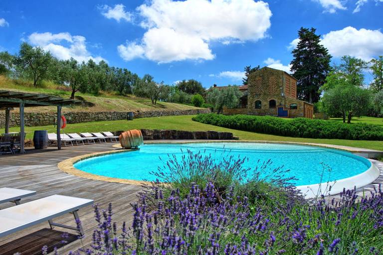 Family-oriented charming villa with barbecue & private pool | Pets allowed — photo 5