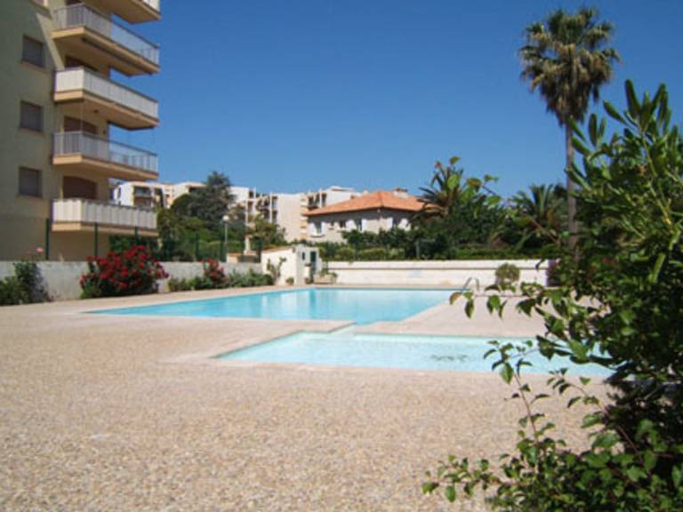 Rental apartment with 1 room for 4 persons in Sainte-Maxime