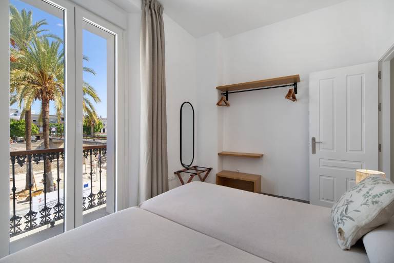Apartment 'Balcón Luxury 2' with Balcony, Wi-Fi and Air Conditioning — photo 5