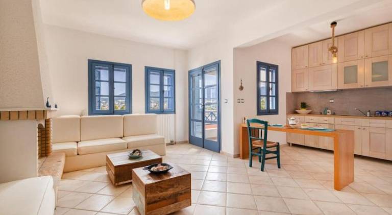 Nice apartment with patio | Pets allowed — photo 2