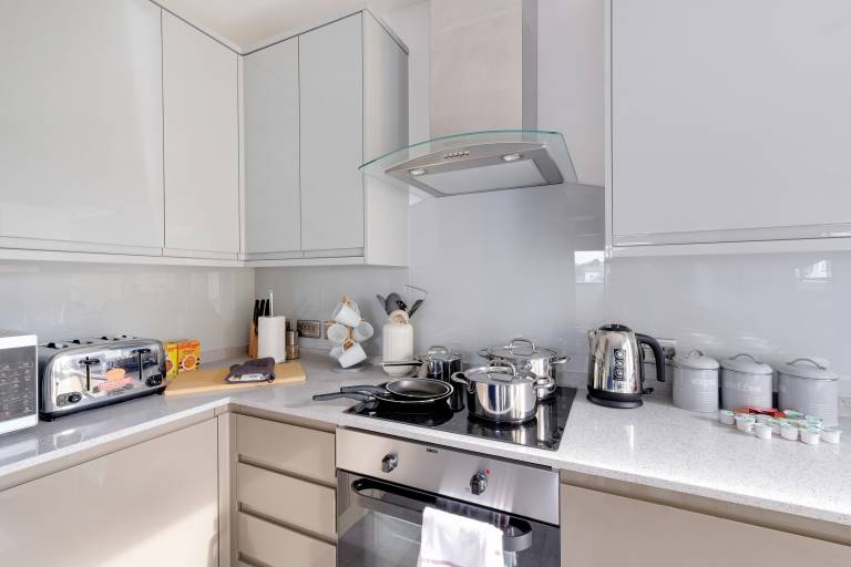 Apartment  Royal Borough of Kingston upon Thames