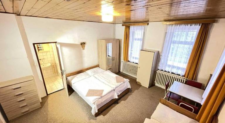 Hotel Zlata vyhlidka in Benecko