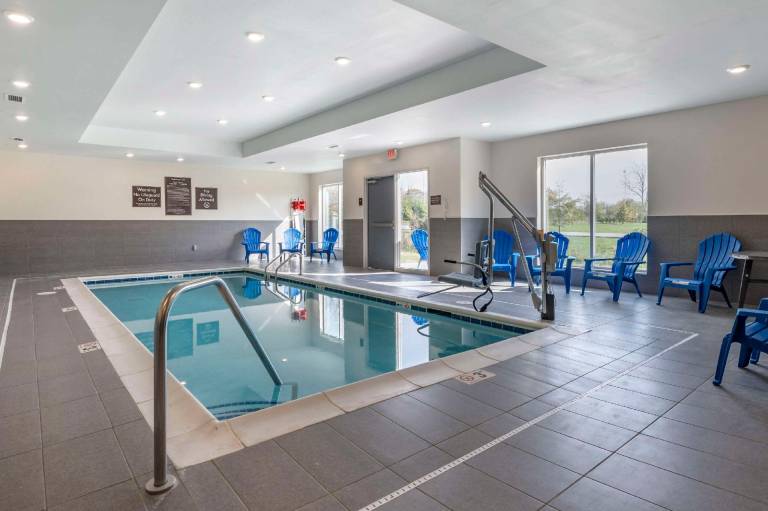 MainStay Suites Georgetown Lexington North — photo 4