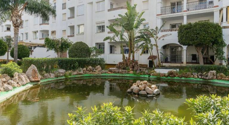 Charming apartment with yard, terrace & private pool | Next to the beach | Pets allowed — photo 4