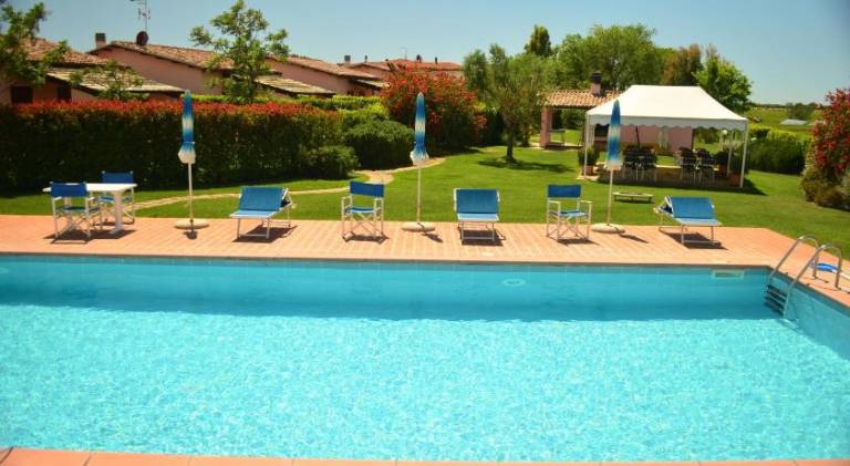 Beautiful farm with barbeque, patio & garden | Perfect for remote work | Pets allowed in Grosseto