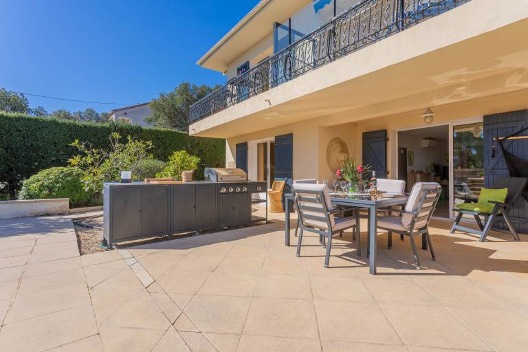 Holiday Apartment "Le Figuier" with Private Pool, Air Conditioning, Wi-Fi, and Sea — photo 3