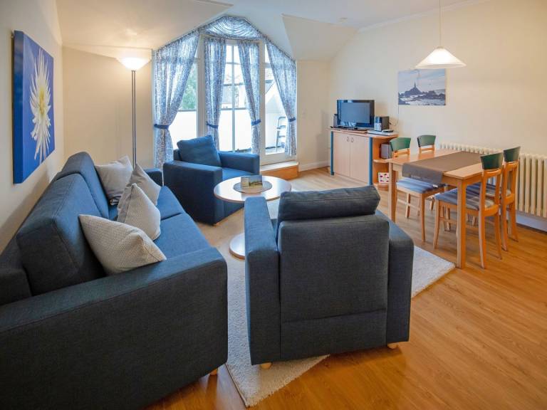 Komfortplus Ferienwohnung mit 1 Schlafzimmer und Balkon im Dachgeschoss in Binz