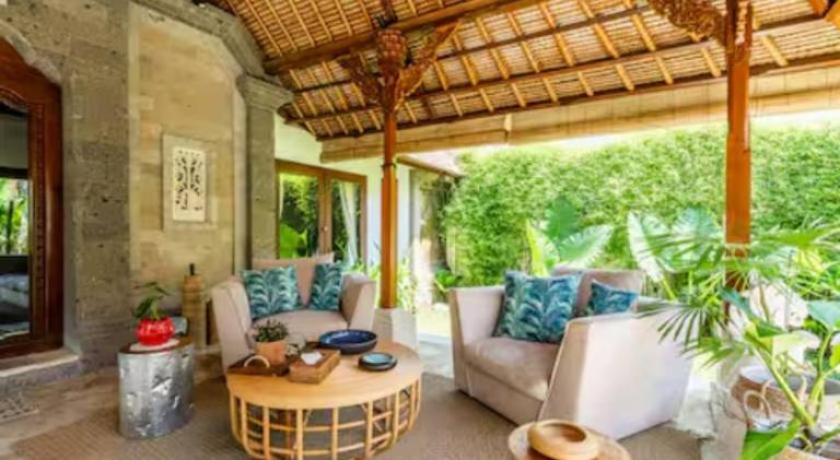 Spacious villa with pool | Pet-friendly — photo 3