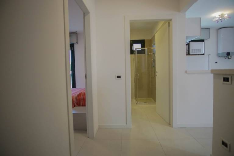 Rental apartment with patio — photo 3