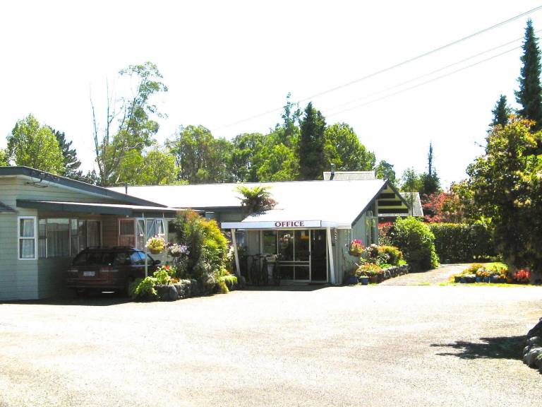Tongariro River Motel in Taupo