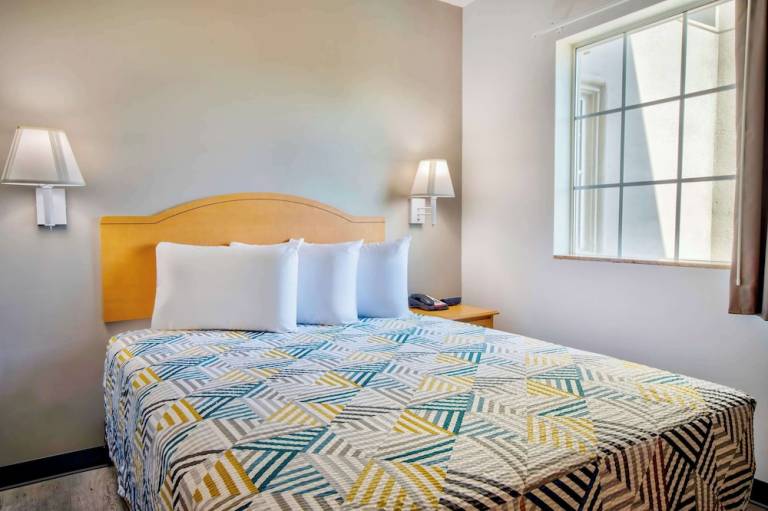 Motel  Highland Knolls