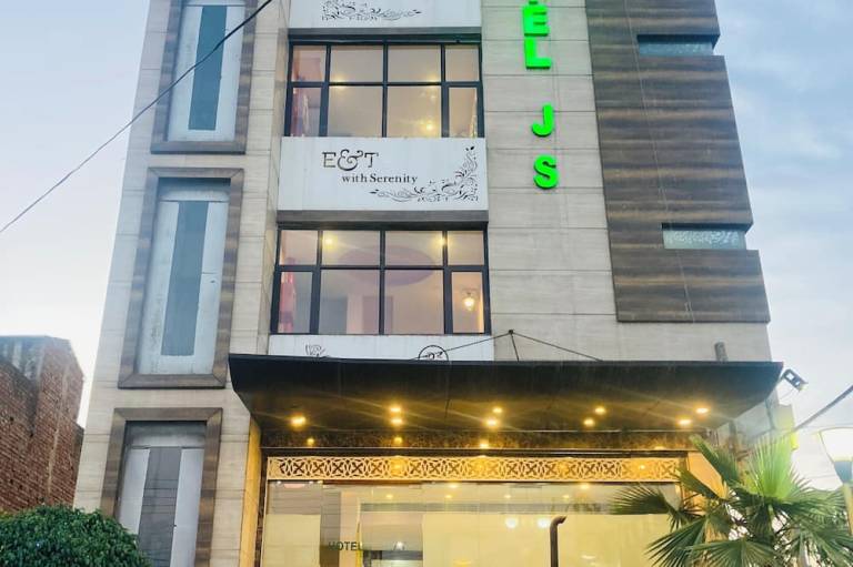 Hotel JS