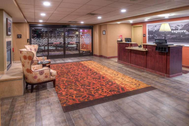 Hampton Inn & Suites Rifle — photo 5