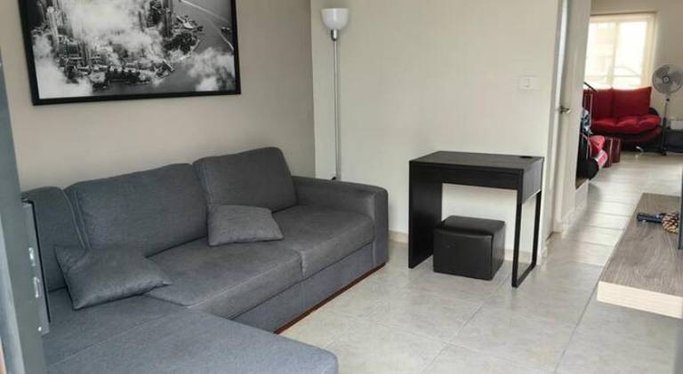 Pleasant house with pool | Pets allowed — photo 2