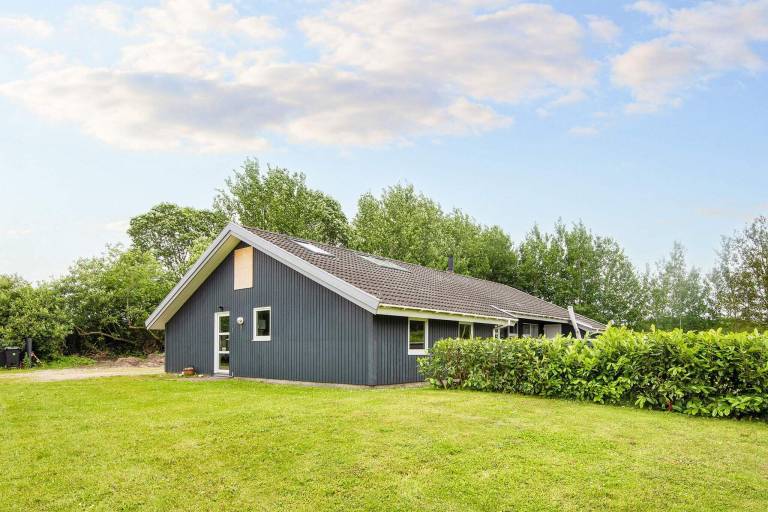 Fully equipped vacation home with pool & sauna | Next to the beach | Pets are welcome — photo 5