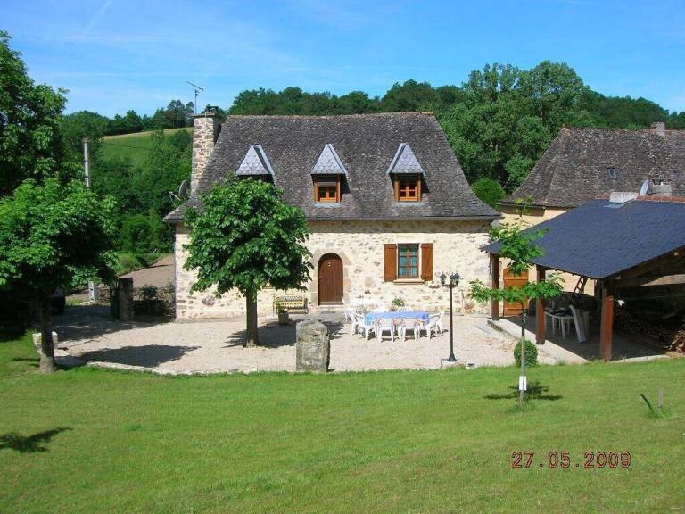 House  Rieupeyroux
