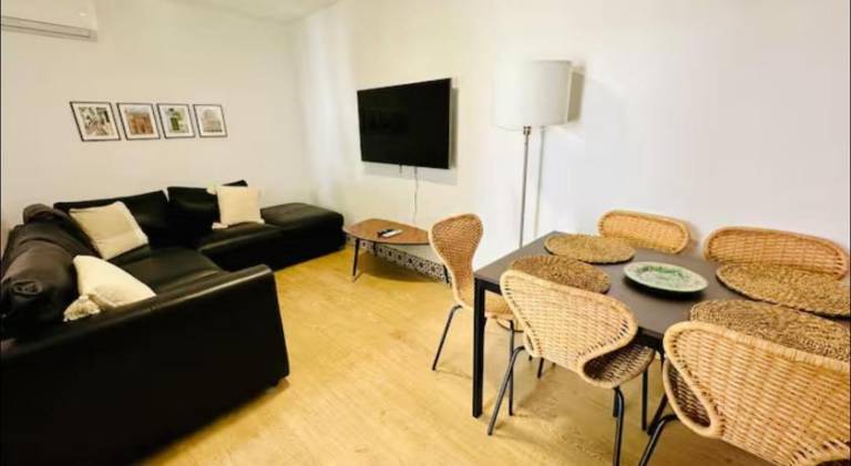 House with patio | Close to Plaza de la Corredera | Perfect for remote work — photo 2
