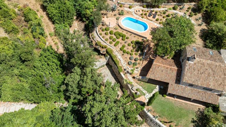 Fully equipped villa with terrace, private pool & barbecue | Pet-friendly — photo 5
