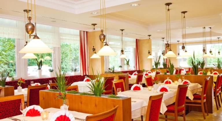 Hotel Bayerischer Hof — photo 2