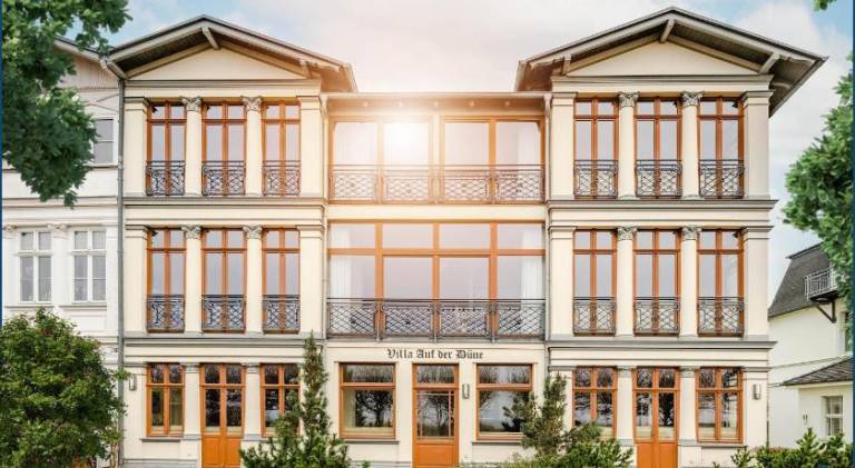 Villa | Next to the beach | Pets are welcome in Heringsdorf
