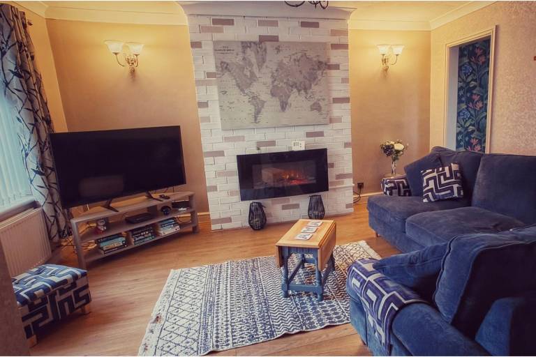 Near beach - Garden - Pets - Parking - Sleeps 4 — photo 3