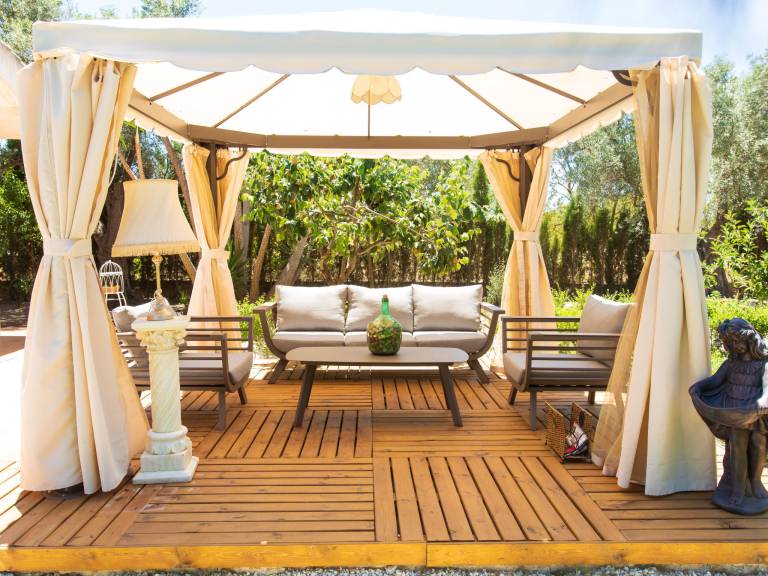 Nice vacation home with BBQ, patio & private pool | Dogs allowed — photo 3