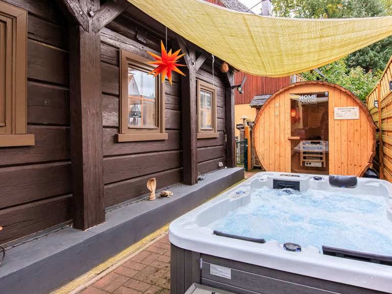 Fully equipped house with patio, garden & barbecue | Dogs allowed — photo 3
