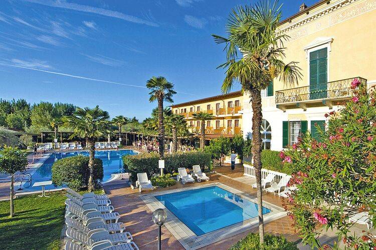 Children-friendly wonderful rental apartment with pool, garden & patio | Next to the beach | Pet-friendly — photo 2