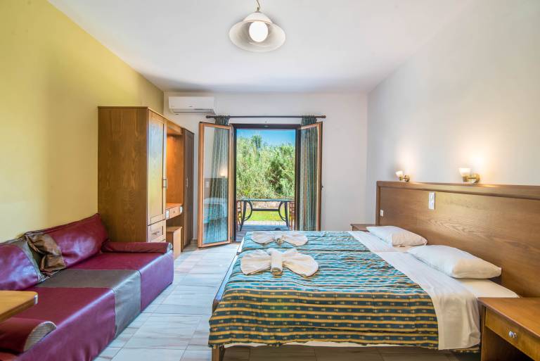 Holiday Studio 'Mirage Arillas Studio Type C16' next to Beach with Balcony, Shared Pool & Wi-Fi — photo 2