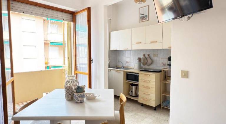 Rental apartment with 1 room for 6 persons — photo 2