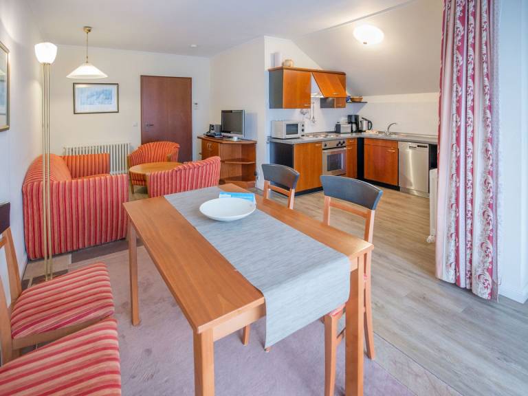 Komfort Ferienwohnung mit 2 Schlafzimmern und Balkon im Dachgeschoss — photo 2