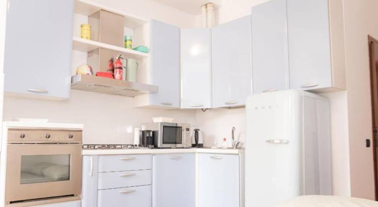 House with 1 room for 3 persons — photo 4